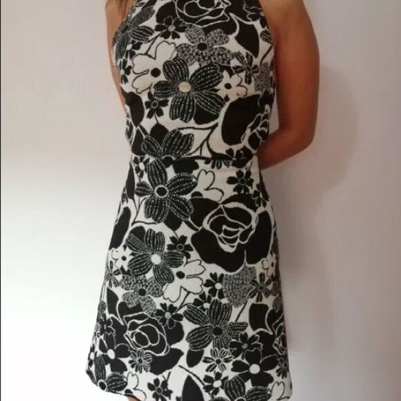 Zara black white floral halter top dress - Picture 4 of 8